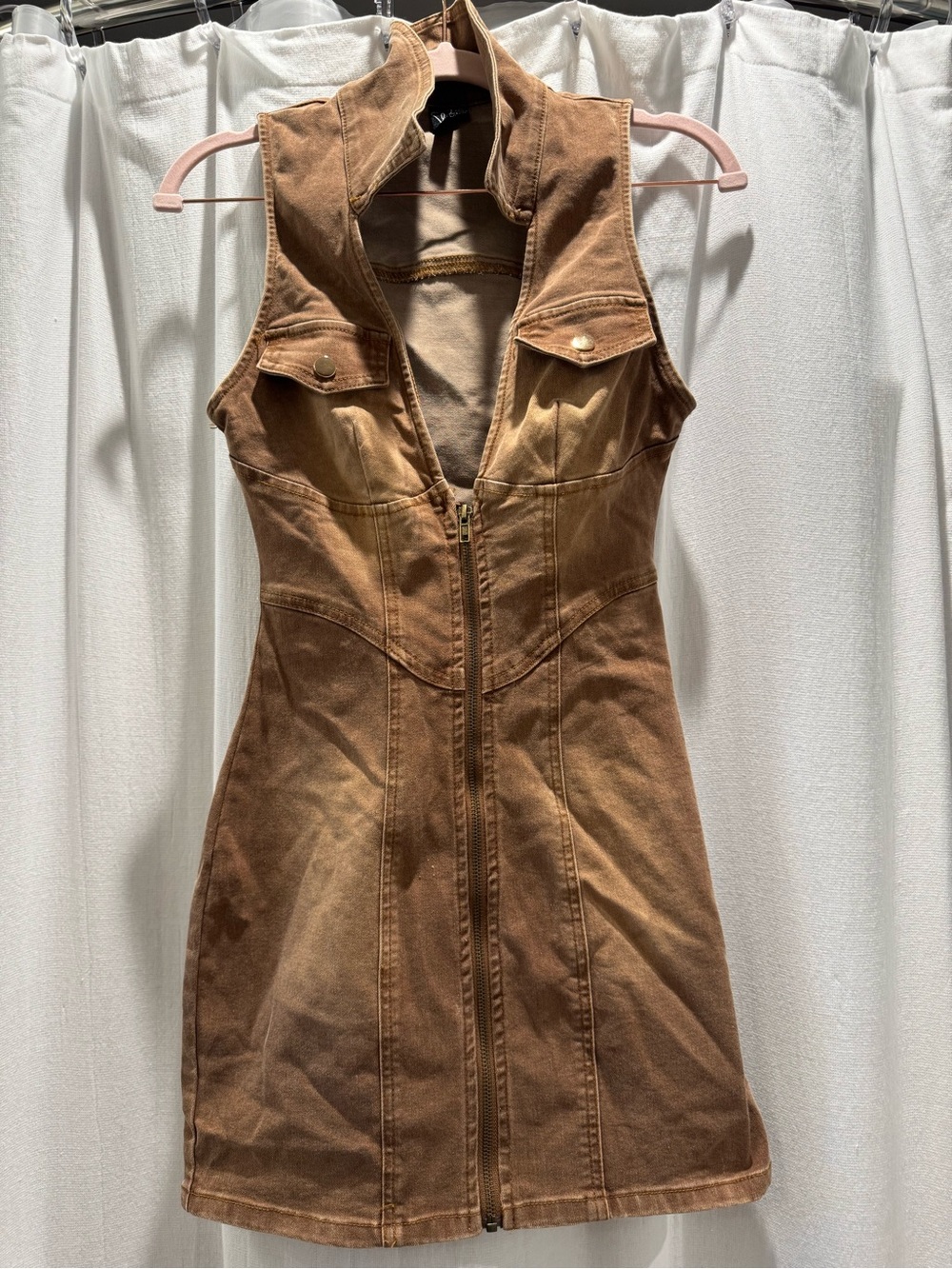 Windsor Sleeveless Brown Zip-Front Dress - Picture 5 of 7